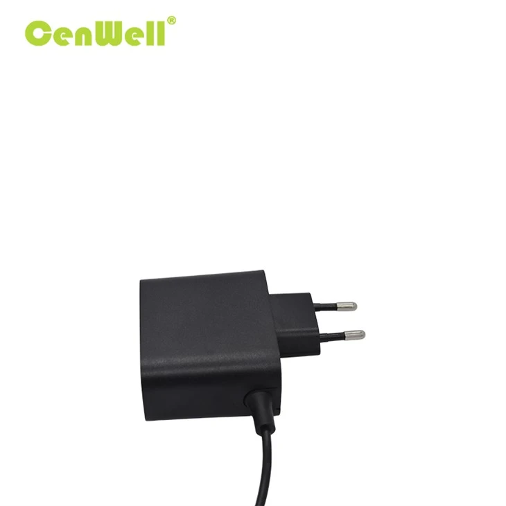 12V 3A 36W AC- Adaptador de alimentação DC para desktop Fonte de alimentação comutada Adaptador de tomada de parede universal leve para viagem